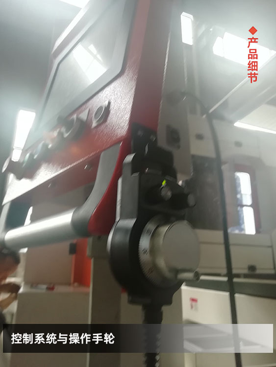 環(huán)形金剛石線切割機細節(jié)展示