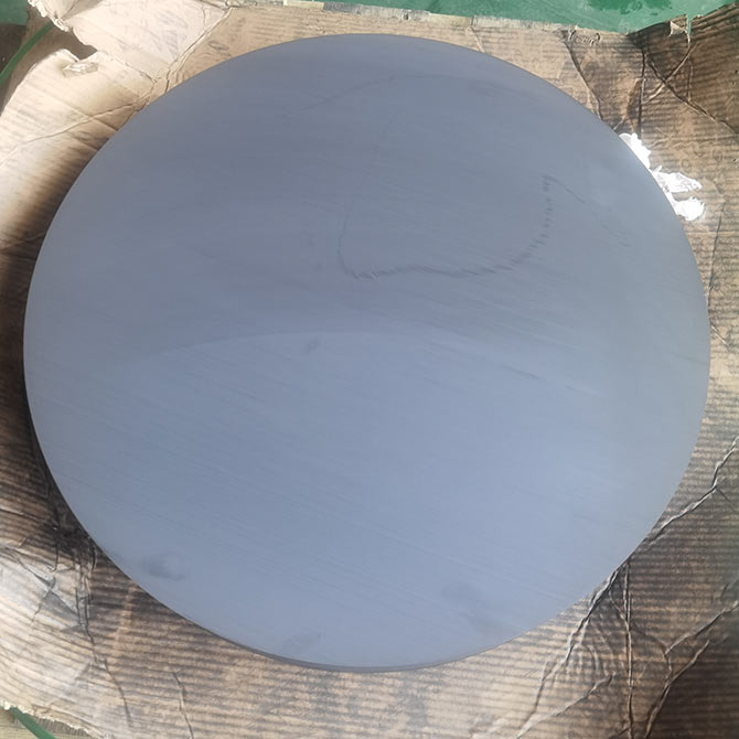加工實例：直徑560mm石墨圓柱橫切效果