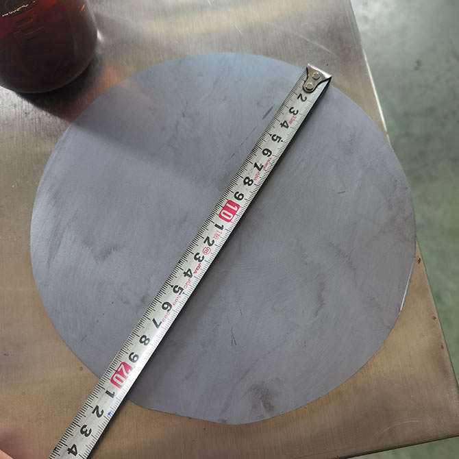 加工實(shí)例/客戶φ200mm單晶硅14~15分鐘切一片效果