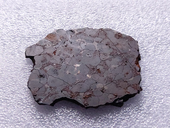 鐵精石切樣，鐵精石切樣圖，鐵精石切割設(shè)備