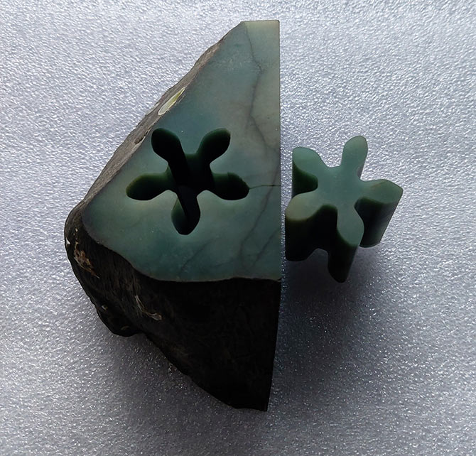翡翠切樣，翡翠切割設備，翡翠線切割機，今科技術