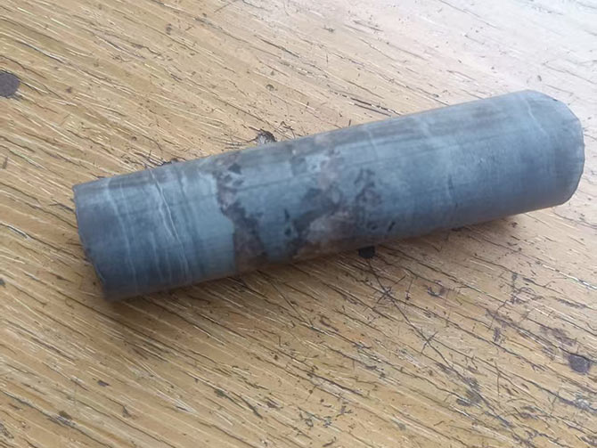 巖石巖芯切樣，巖石巖芯切割設(shè)備，巖石巖芯切割機(jī)，巖石巖芯切割設(shè)備廠家，今科技術(shù)